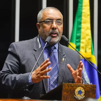 Paim defende compensação a estados e municípios por perdas da Lei Kandir Paim defende compensação a estados e municípios por perdas da Lei Kandir