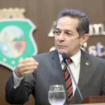 Deputado Heitor Férrer faz pronunciamento em favor dos AFRE's na Assembleia Legislativa