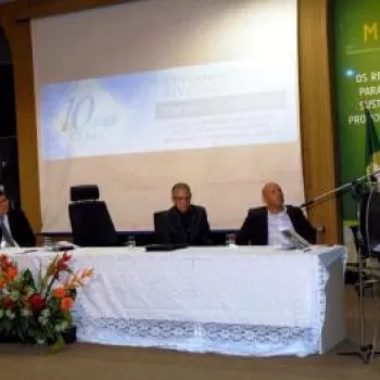 Lançamento da Revista da CESEC foi sucesso de público