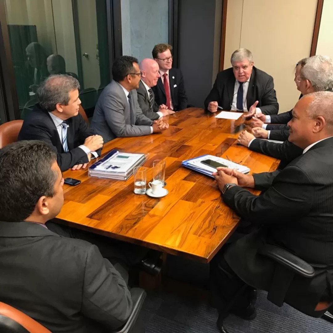 Presidente da Comissão especial da Reforma da Previdência se reúne com entidades do Fisco
